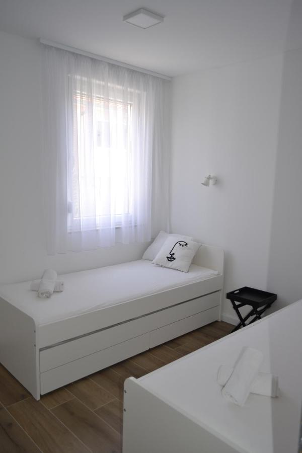 Villa Apartment Joel Trogir Zewnętrze zdjęcie